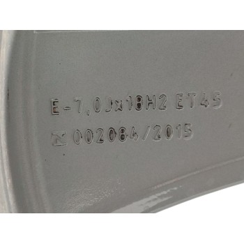 Recambio de llanta para audi q2 (gab) design edition referencia OEM IAM 81A601025G  