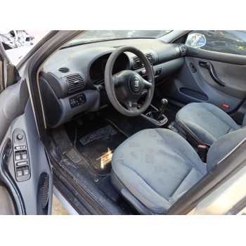 seat leon (1m1) del año 2000