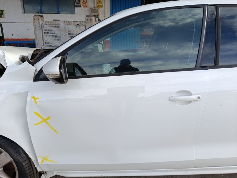 Recambio de puerta delantera izquierda para volkswagen jetta iv (162, 163, av3, av2) 2.0 tdi referencia OEM IAM 5C6831055K  