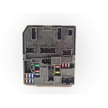 Recambio de caja reles / fusibles para nissan qashqai (j11) acenta referencia OEM IAM 284B75NA1A  