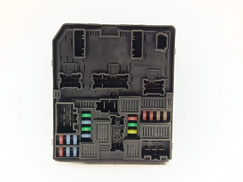 Recambio de caja reles / fusibles para renault scenic iv grand limited referencia OEM IAM 284B67108R  