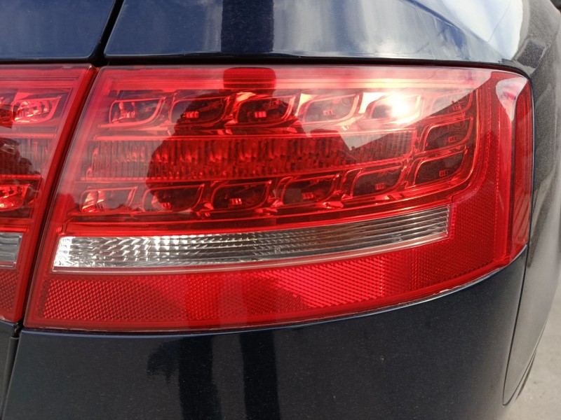 Recambio de piloto trasero derecho para audi a5 (8t3) 2.0 tfsi referencia OEM IAM 8T0945096D  