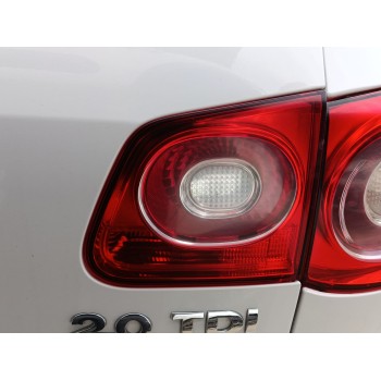 PILOTO TRASERO DERECHO INTERIOR 5N0945108C 