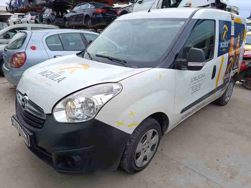 opel combo furgoneta/monovolumen (x12) del año 2015