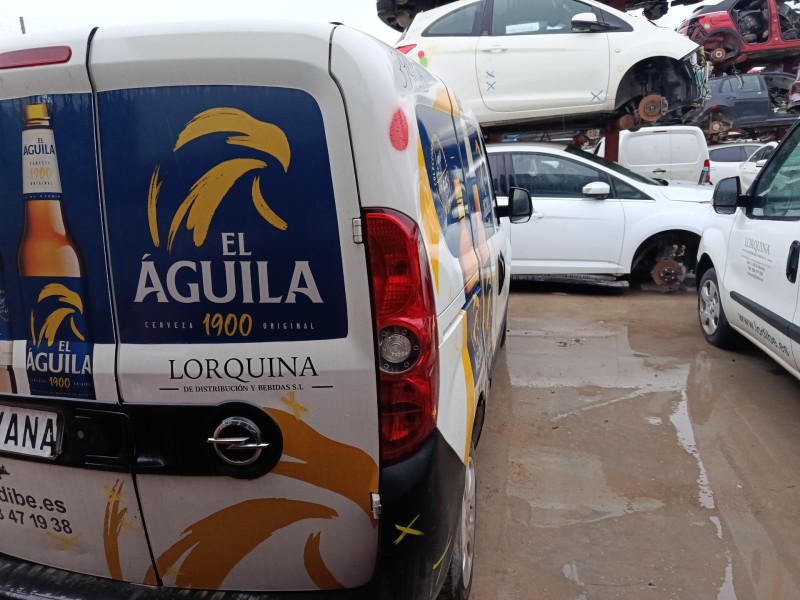 Recambio de puerta trasera derecha para opel combo furgoneta/monovolumen (x12) 1.3 cdti (b05) referencia OEM IAM   