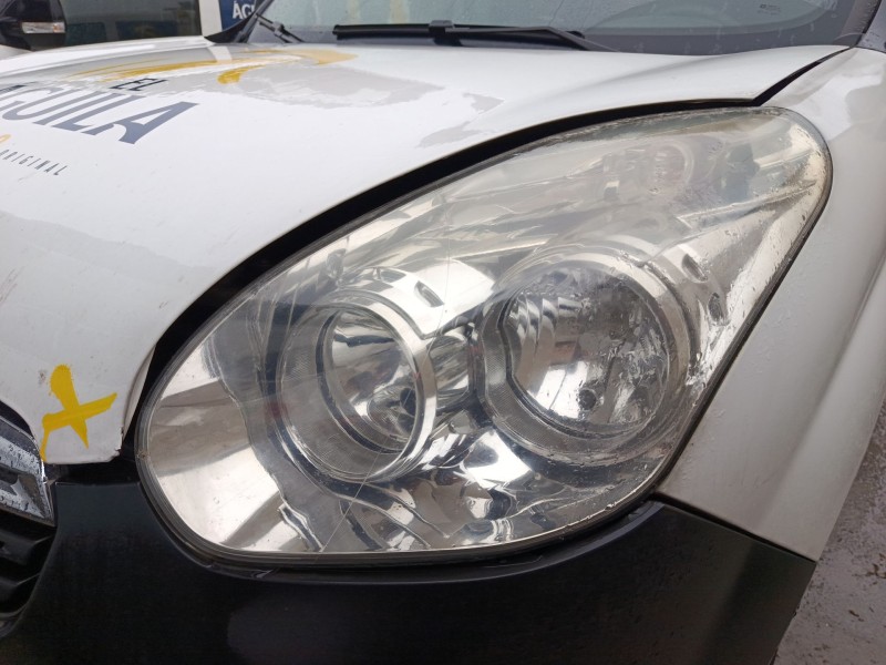 Recambio de faro izquierdo para opel combo furgoneta/monovolumen (x12) 1.3 cdti (b05) referencia OEM IAM 95526869  