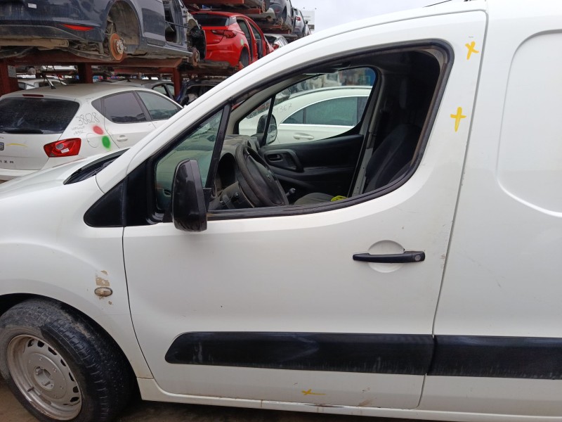 Recambio de puerta delantera izquierda para peugeot partner tepee 1.6 hdi / bluehdi 75 referencia OEM IAM 9002Z3  
