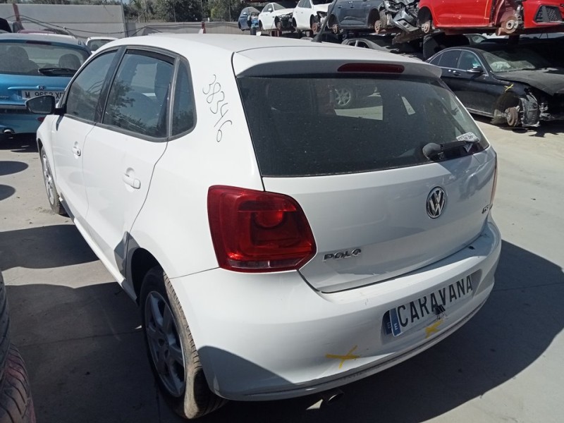 VOLKSWAGEN POLO (6R1)