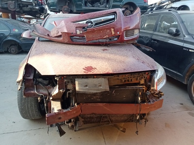 OPEL INSIGNIA BERLINA