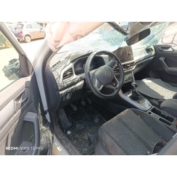 volkswagen t-roc (d11) del año 2023