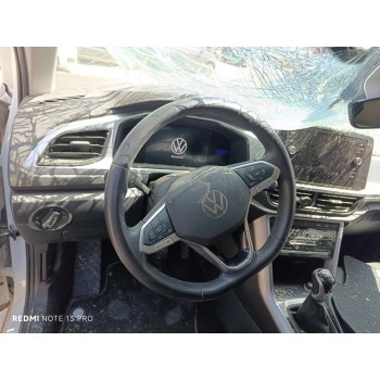 volkswagen t-roc (d11) del año 2023