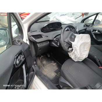 peugeot 208 del año 2013