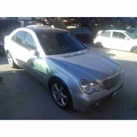 MERCEDES-BENZ CLASE C (W203) BERLINA
