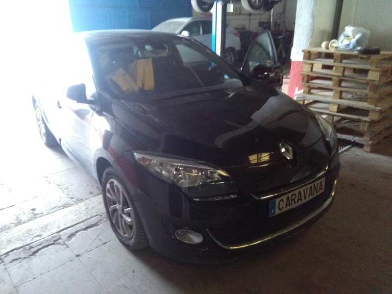 RENAULT MEGANE III BERLINA 5 P
