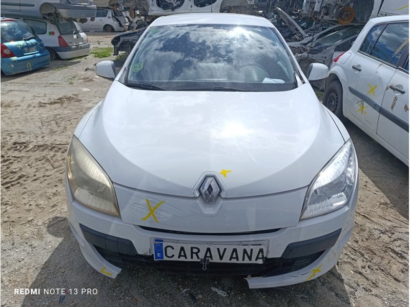 renault megane iii berlina 5 p del año 2010