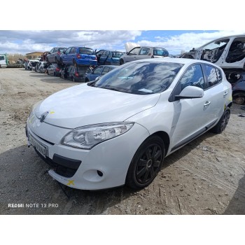 renault megane iii berlina 5 p del año 2010