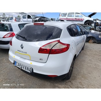 renault megane iii berlina 5 p del año 2010