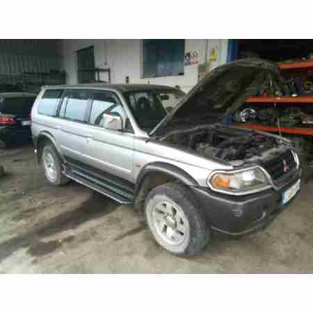 MITSUBISHI MONTERO (V20/V40)