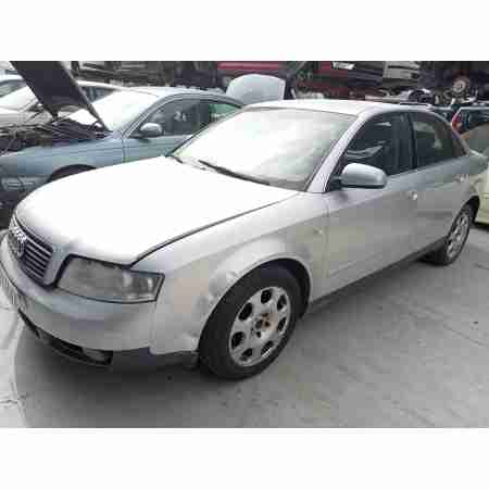 AUDI A4 BERLINA (8E)