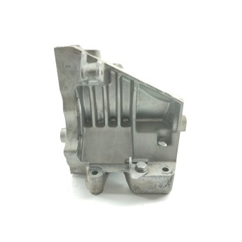 Recambio de soporte alternador para bmw serie 5 berlina (e60) 520d referencia OEM IAM 1116780263902  