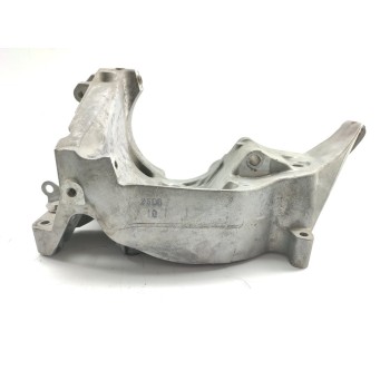 Recambio de soporte alternador para bmw serie 5 berlina (e60) 520d referencia OEM IAM 1116780263902  