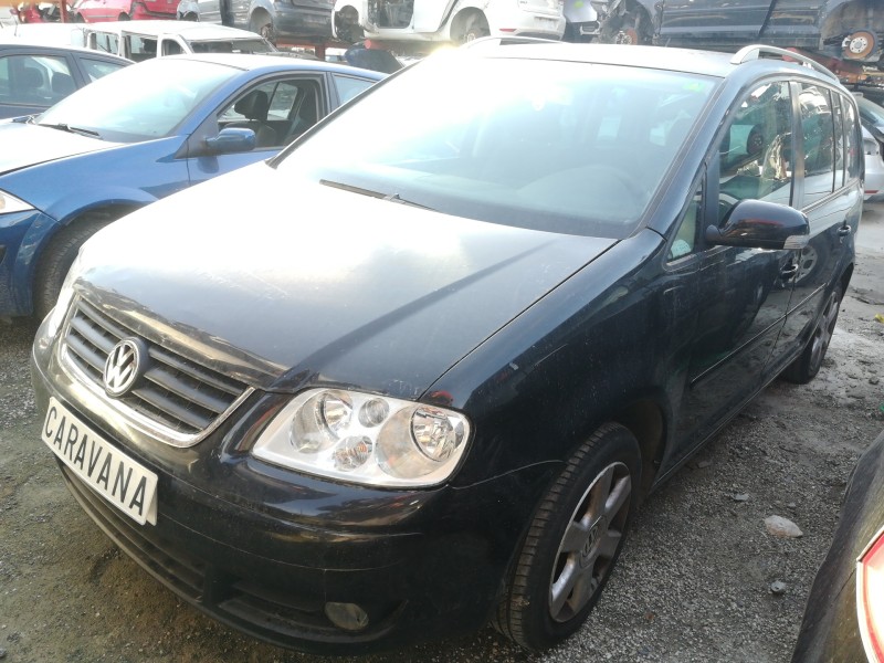 VOLKSWAGEN TOURAN (1T1)