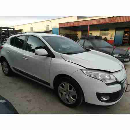 RENAULT MEGANE III BERLINA 5 P
