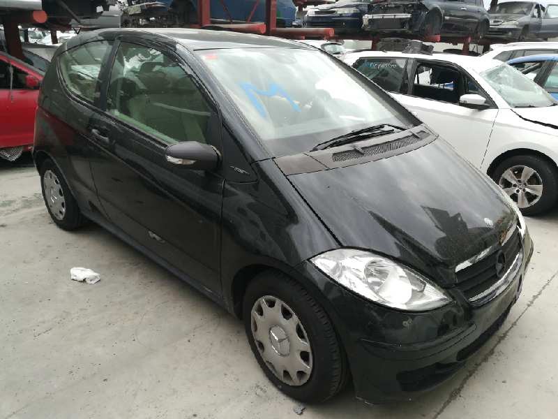 MERCEDES-BENZ CLASE A (W169)