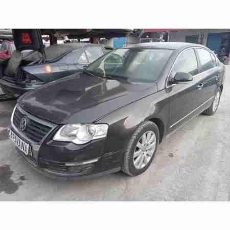VOLKSWAGEN PASSAT BERLINA (3C2)
