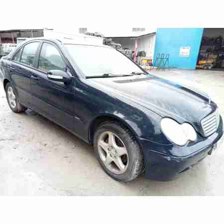 MERCEDES-BENZ CLASE C (W203) BERLINA