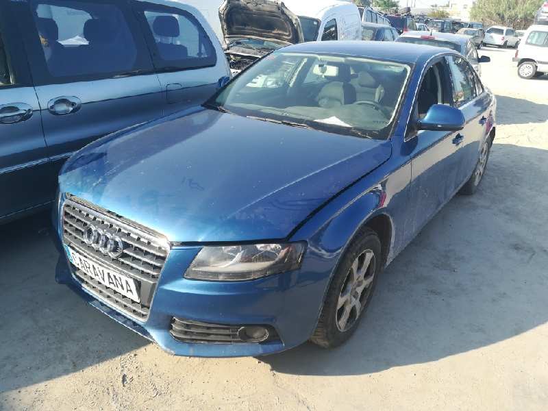 AUDI A4 BER. (B8)