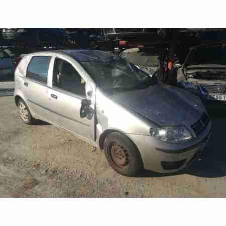 FIAT PUNTO BERLINA (188)