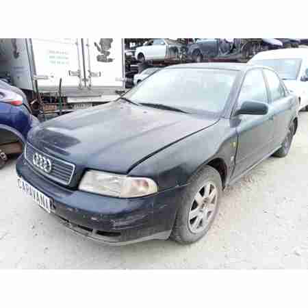 AUDI A4 BERLINA (B5)