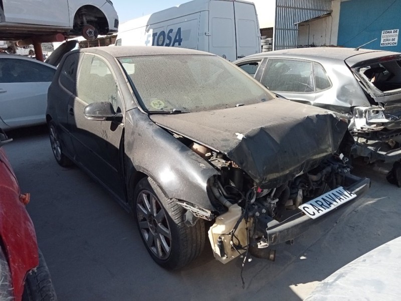 VOLKSWAGEN GOLF V BERLINA (1K1)