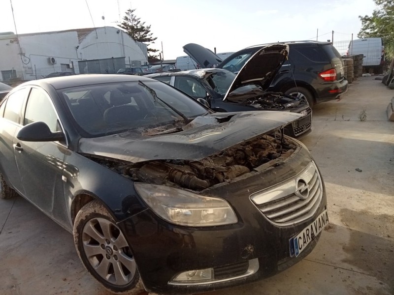 opel insignia a sedán (g09) del año 2010