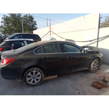 opel insignia a sedán (g09) del año 2010