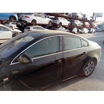 opel insignia a sedán (g09) del año 2010