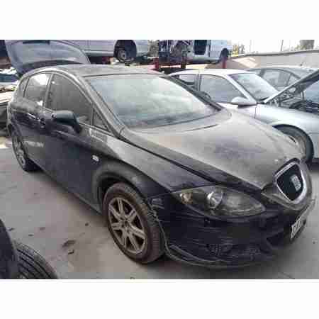 SEAT LEON (1P1)