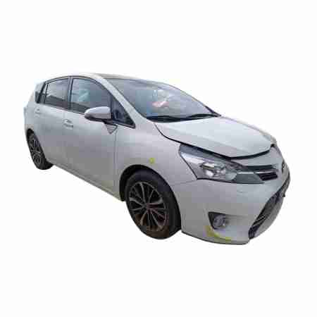 TOYOTA VERSO (_R2_)