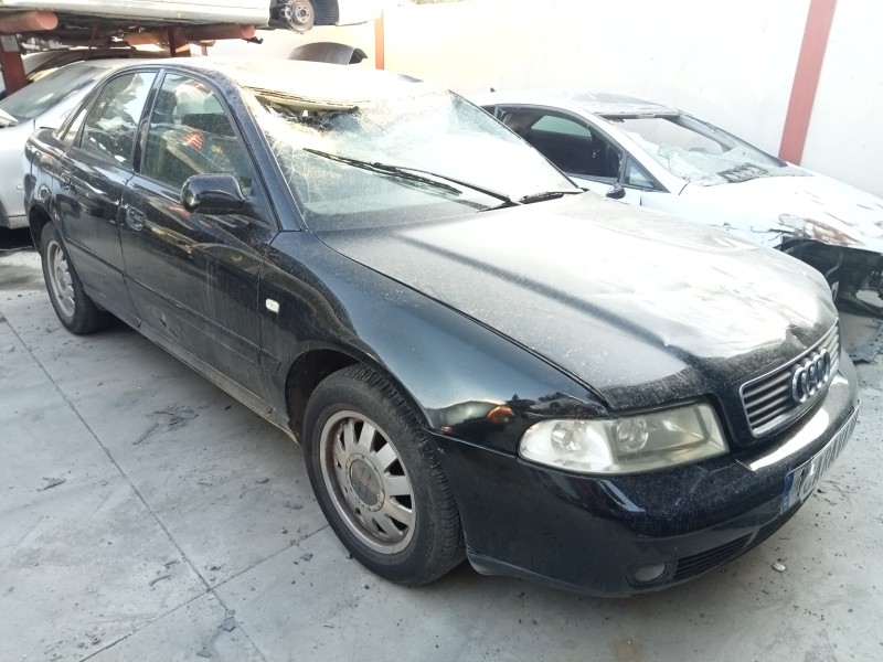 AUDI A4 BERLINA (B5)