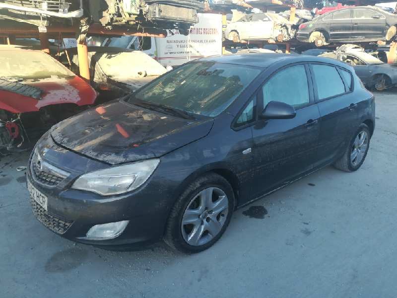 OPEL ASTRA J LIM.