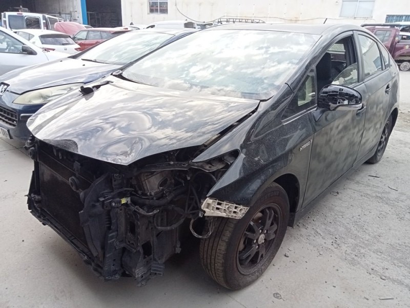 toyota prius (nhw30) del año 2015
