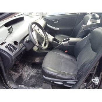 toyota prius (nhw30) del año 2015