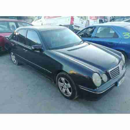 MERCEDES-BENZ CLASE E (W210) BERLINA DIESEL