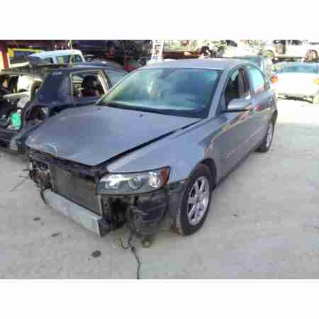 VOLVO S40 BERLINA