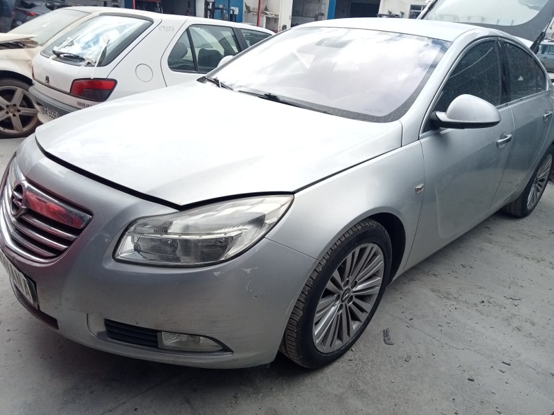 OPEL INSIGNIA BERLINA