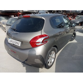 peugeot 208 del año 2015