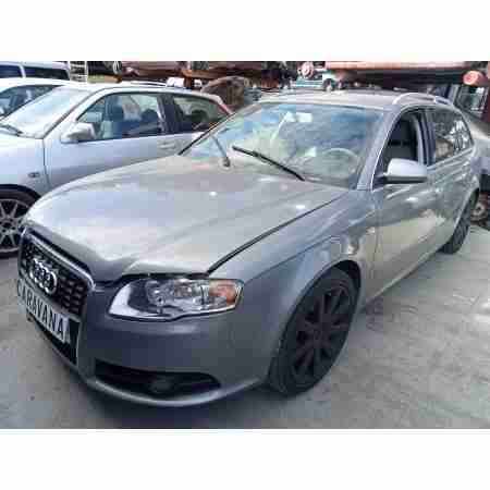 AUDI A4 AVANT (8E)