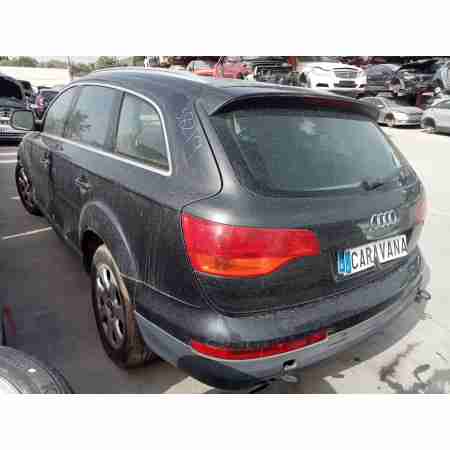 AUDI Q7 (4L)