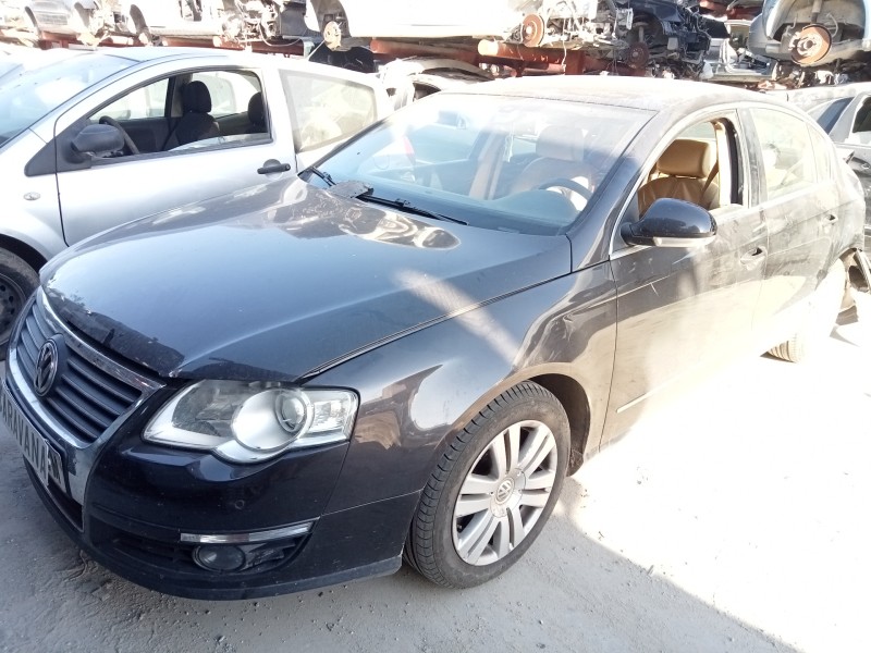 VOLKSWAGEN PASSAT BERLINA (3C2)